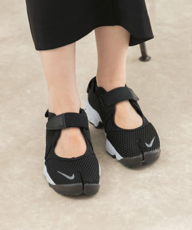 23 Nike URBAN RESEARCH