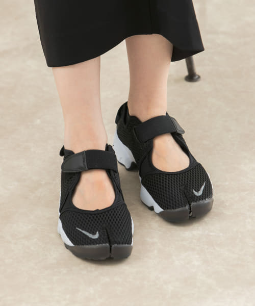 NIKE　ナイキ ウィメンズ エア リフト ブリーズ