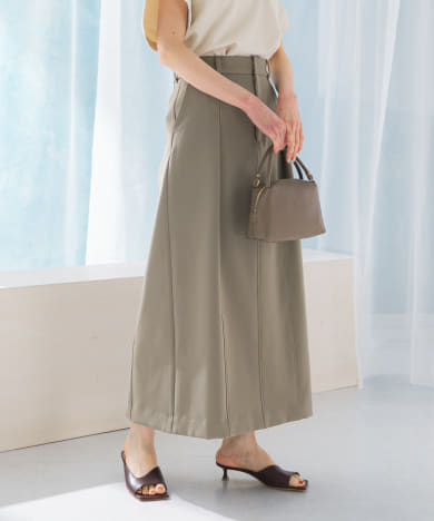 タックストレートスカート