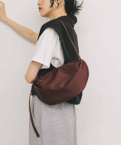 サテンミニショルダーBAG