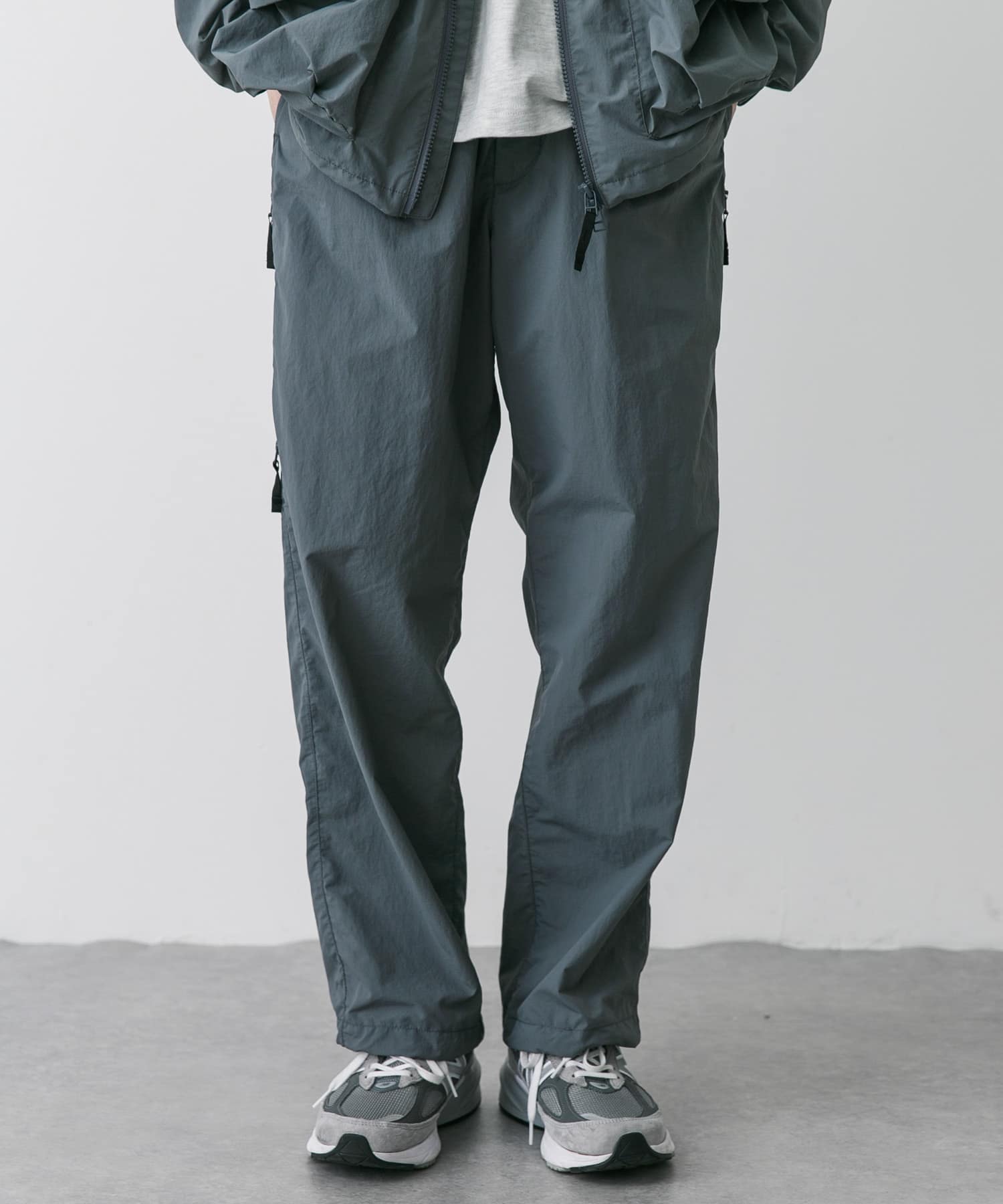 よく見る「芸能人が愛用 Snow Peak NylonTussahUtilityStr.Pants[DMA4-PA Apparel パンツ