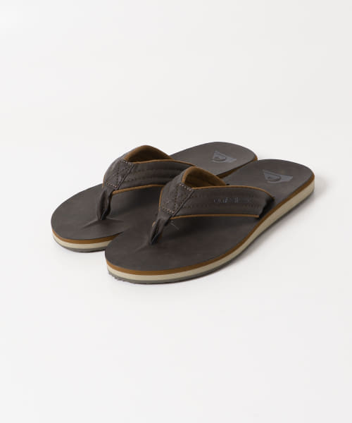 QUIKSILVER　CARVER NUBUCK