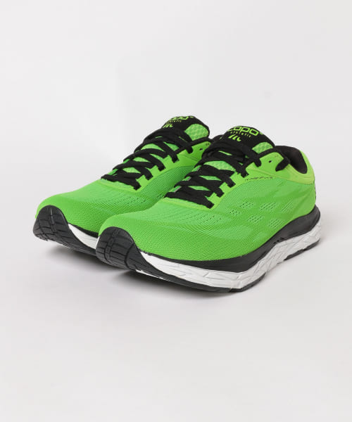 TOPO athletic　Magnifly 3∴