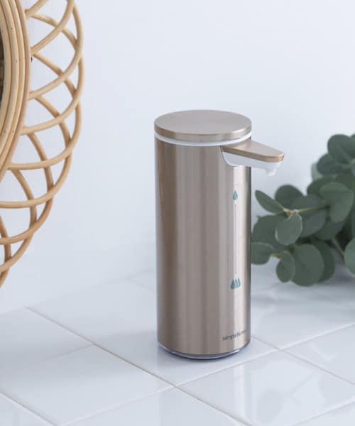 simplehuman　充電式 センサーポンプ