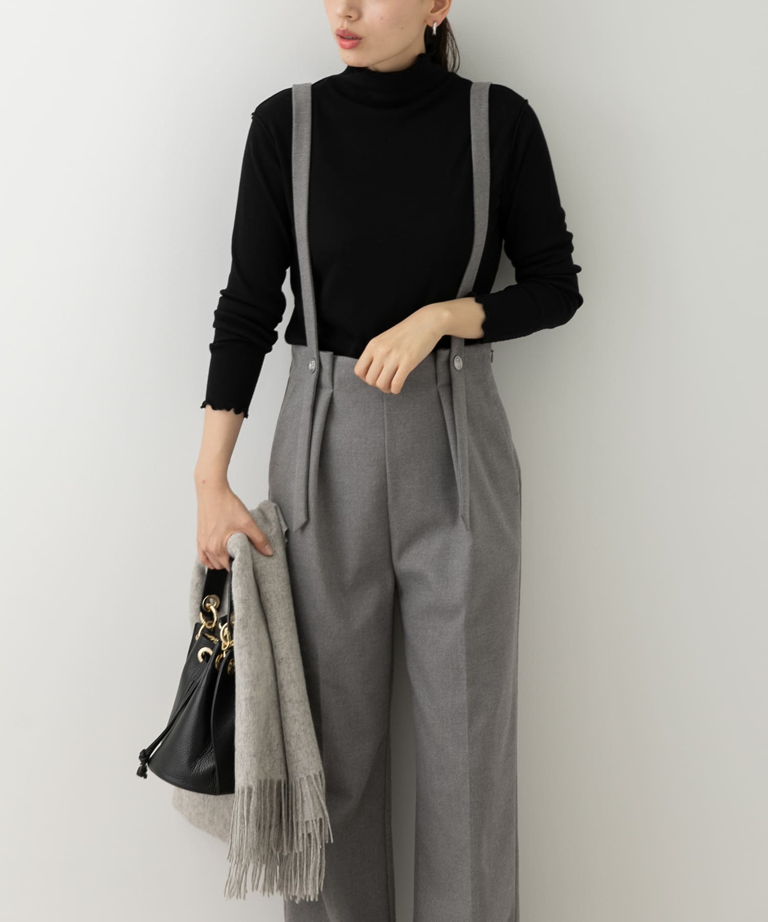 メタル釦サス付きタックパンツ La17 24r023 Urban Research公式ファッション通販