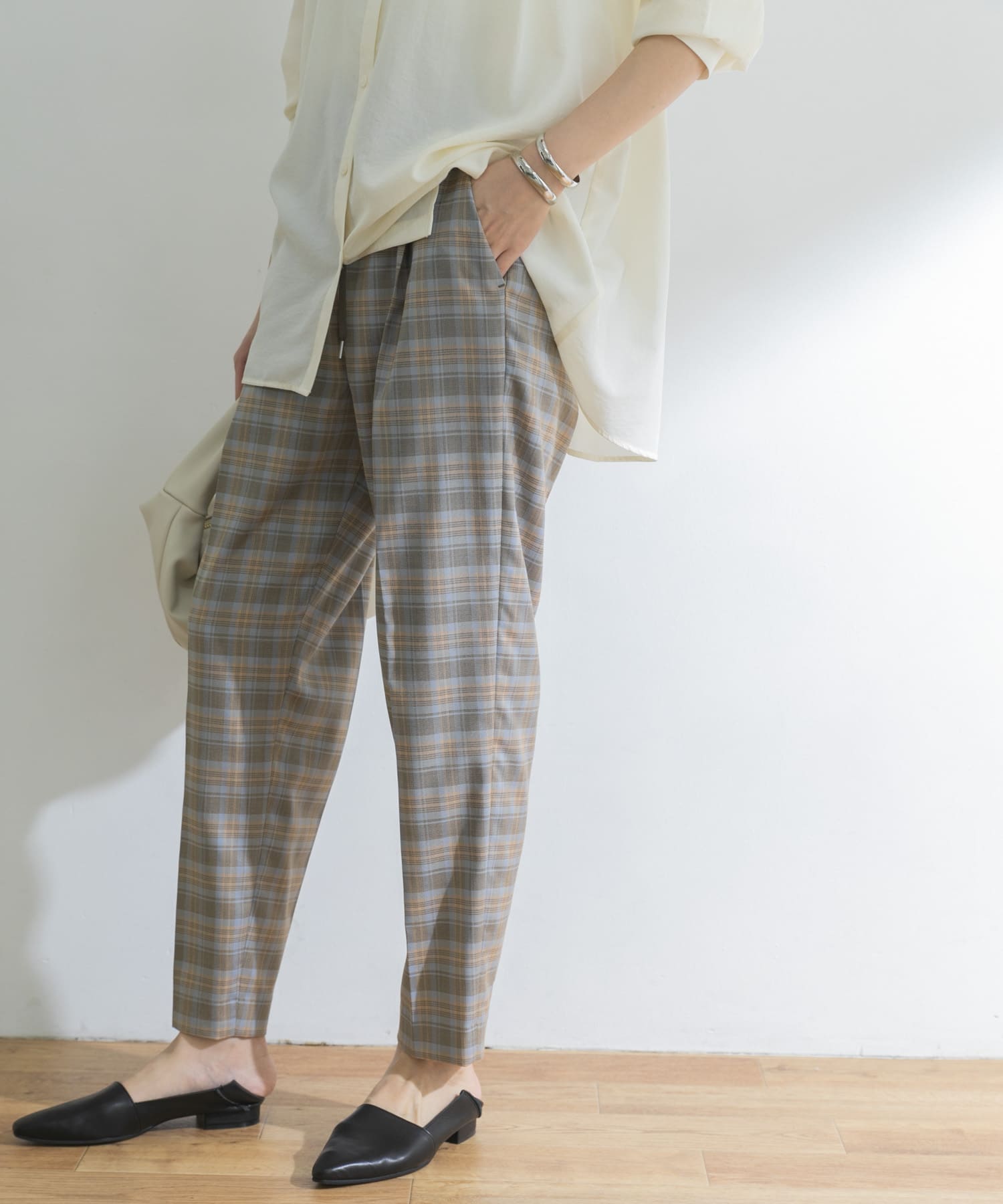ドロストテーパードパンツ[UR24-24F002]｜URBAN RESEARCH公式