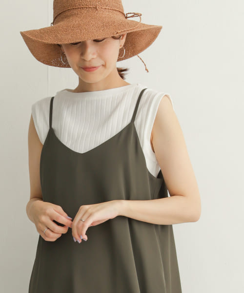 針抜きノースリーブカットソー