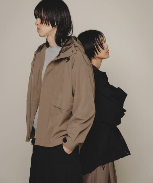 Uiscel　撥水ボリュームマウンテンパーカー