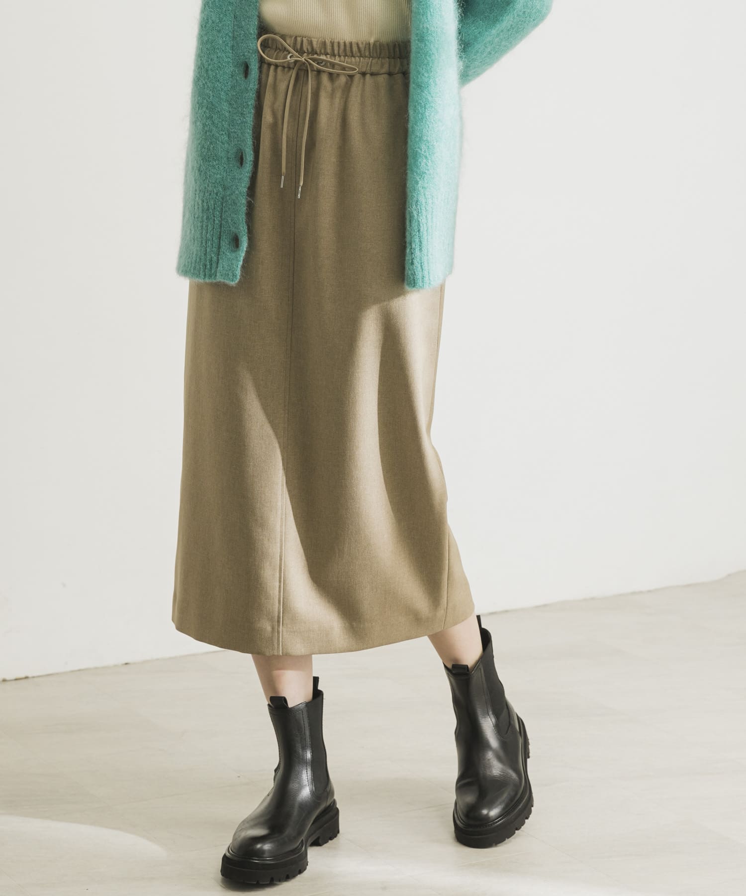 UR TECH』 ドロストタイトスカート[UR27-25F002]｜URBAN RESEARCH公式ファッション通販
