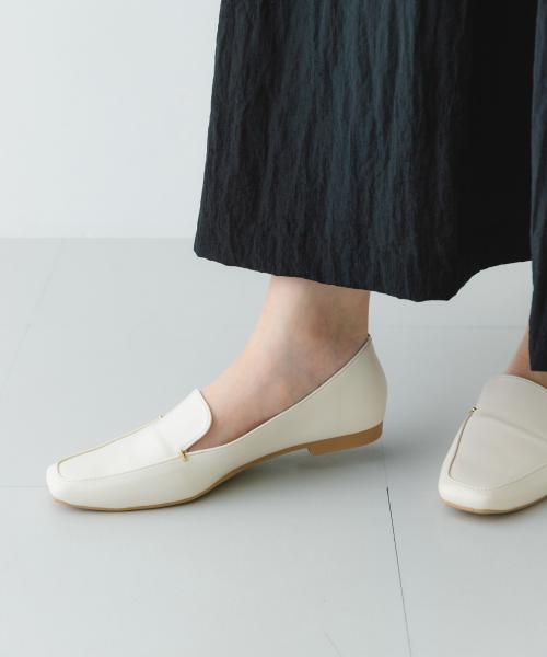 『MADE IN JAPAN』スクエアトゥプチメタルローファー