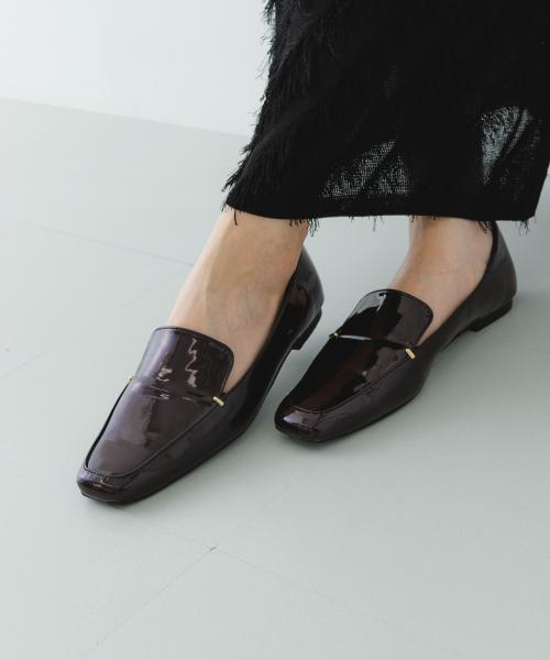 『MADE IN JAPAN』スクエアトゥプチメタルローファー