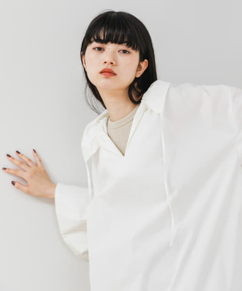 SHIRRING SKIPPER BLOUSE