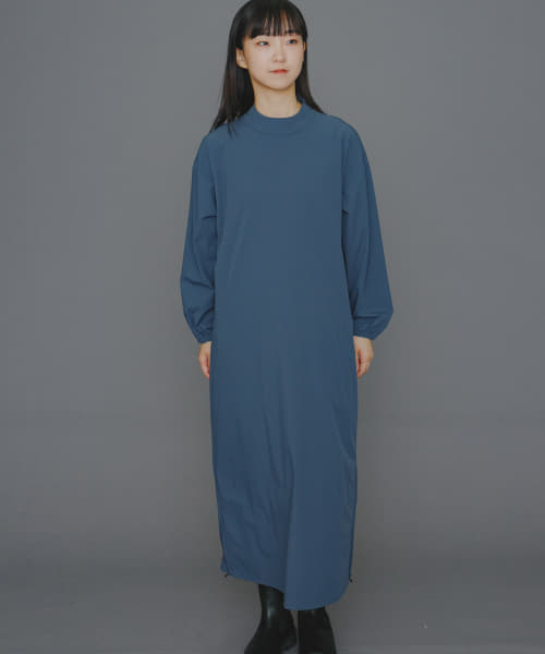 『ユニセックス』Uiscel　4WAYストレッチテントラインワンピース