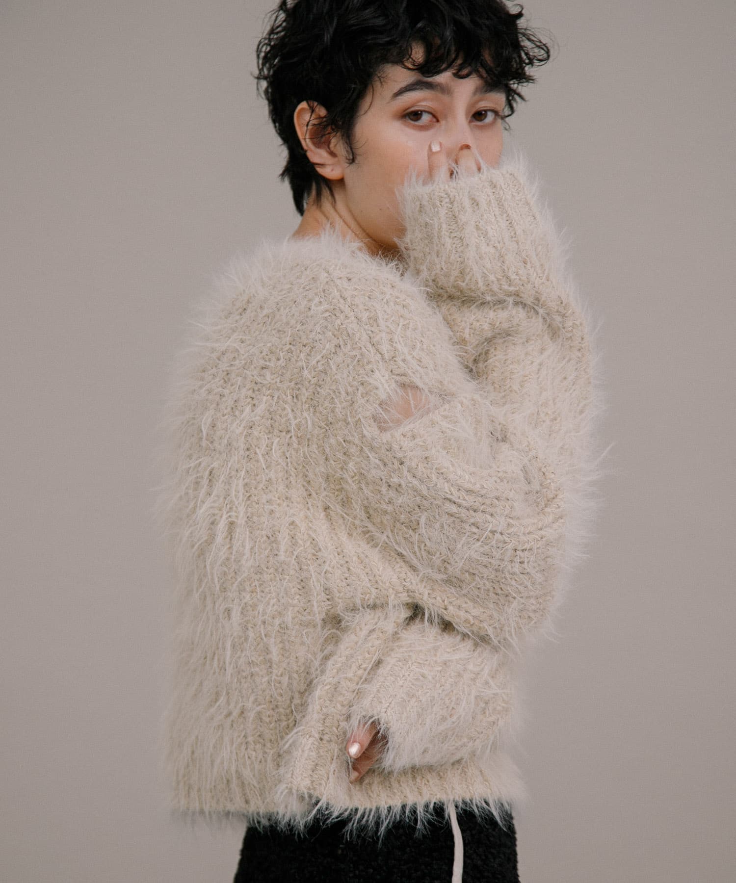 SHOULDER SLIT SHAGGY KNIT[WB37-22N023]｜URBAN RESEARCH公式