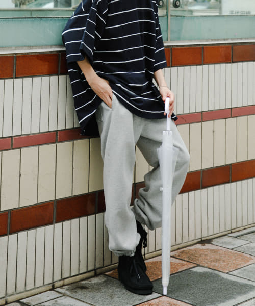NEVVER　SWEATPANTS