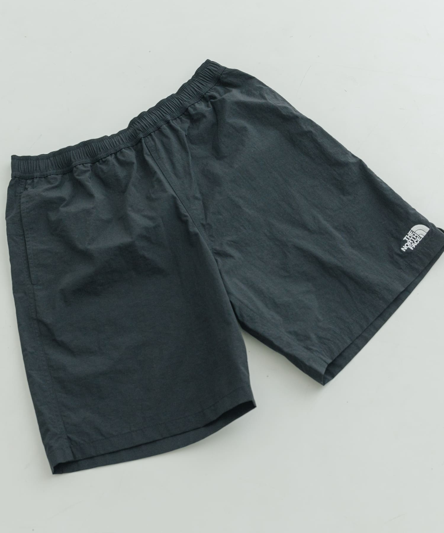 THE NORTH FACE Versatile Mid[UM45-NB42331]｜URBAN RESEARCH