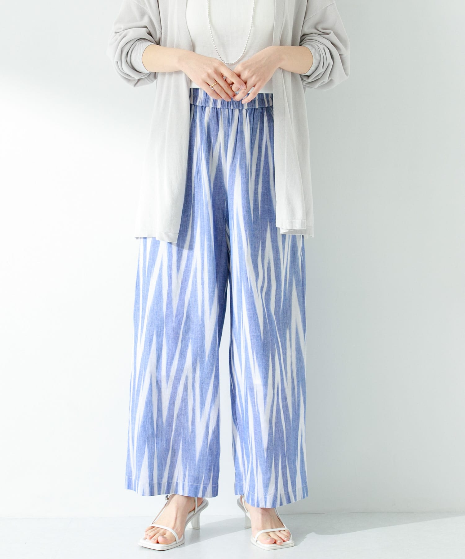 【土日限定15,000円以上で1,000円OFF】 THE ANDAMANE ズボン パンツ レディース ブルー Trousers T150407ATNP171 Blue 関税 送料無料 ラッピング無料 2024SS gi