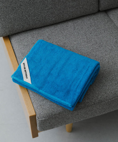 WITH OR WITHOUT　Bath Towel