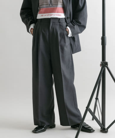 『2サイズ展開』タックストレートスラックス