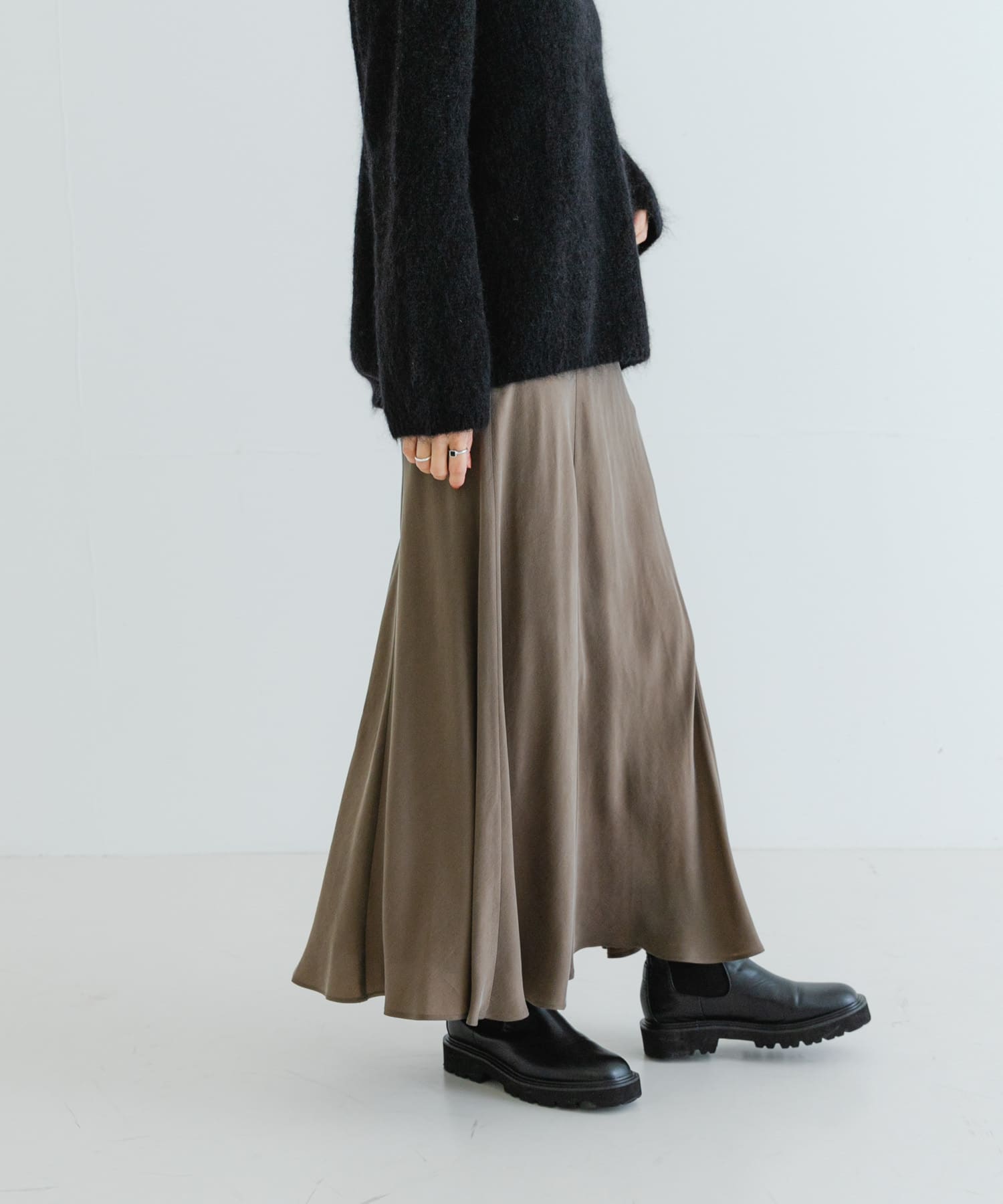 MADE IN JAPAN』キュプラフィブリルロングスカート[UR47-25C008]｜URBAN RESEARCH公式ファッション通販