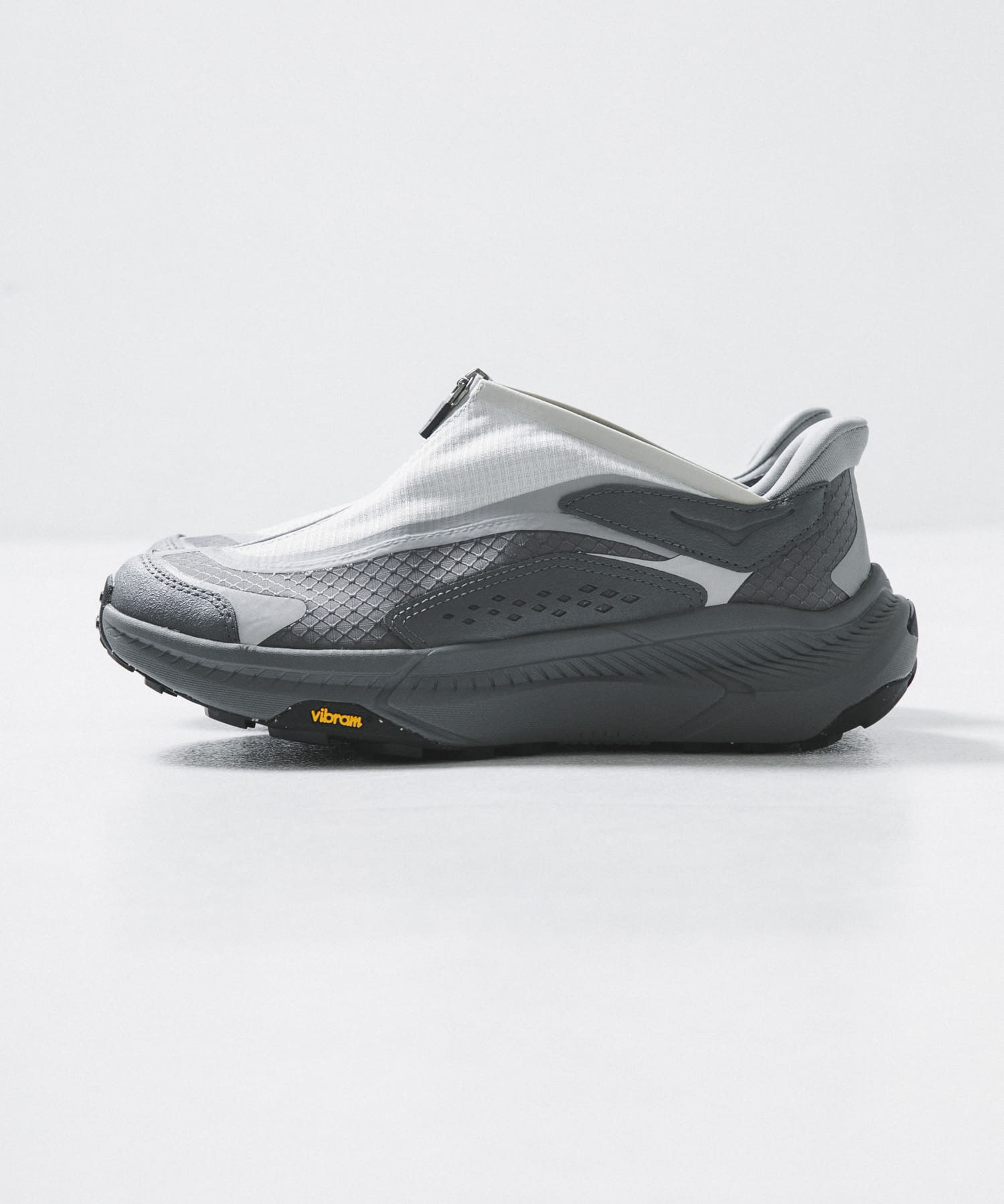 HOKA ONE ONE U PROJECT TRANSPORT[BSMA4-850-SSTST]｜URBAN
