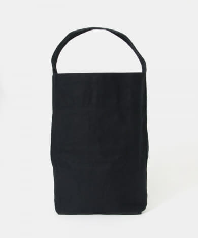 Kaan　MEGA BUCKET TOTE