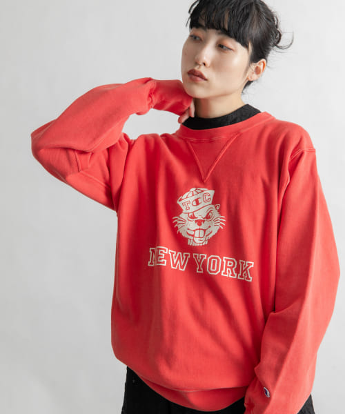 Champion　CREWNECK SWEATSHIRTS