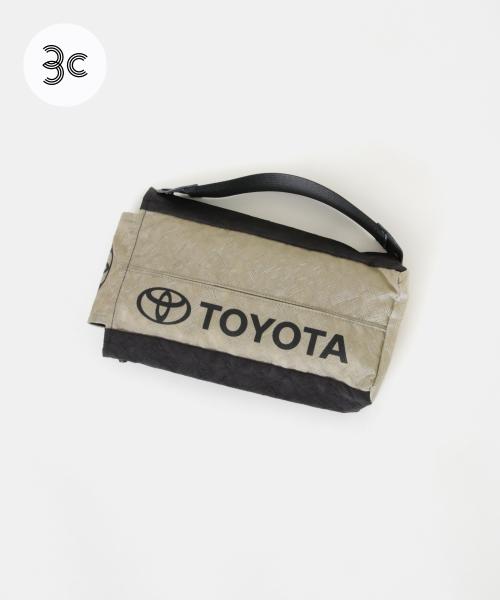 TOYOTA UPCYCLE　TISSUE BOX