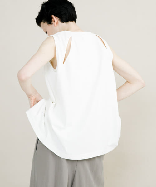 slit no sleeve tee
