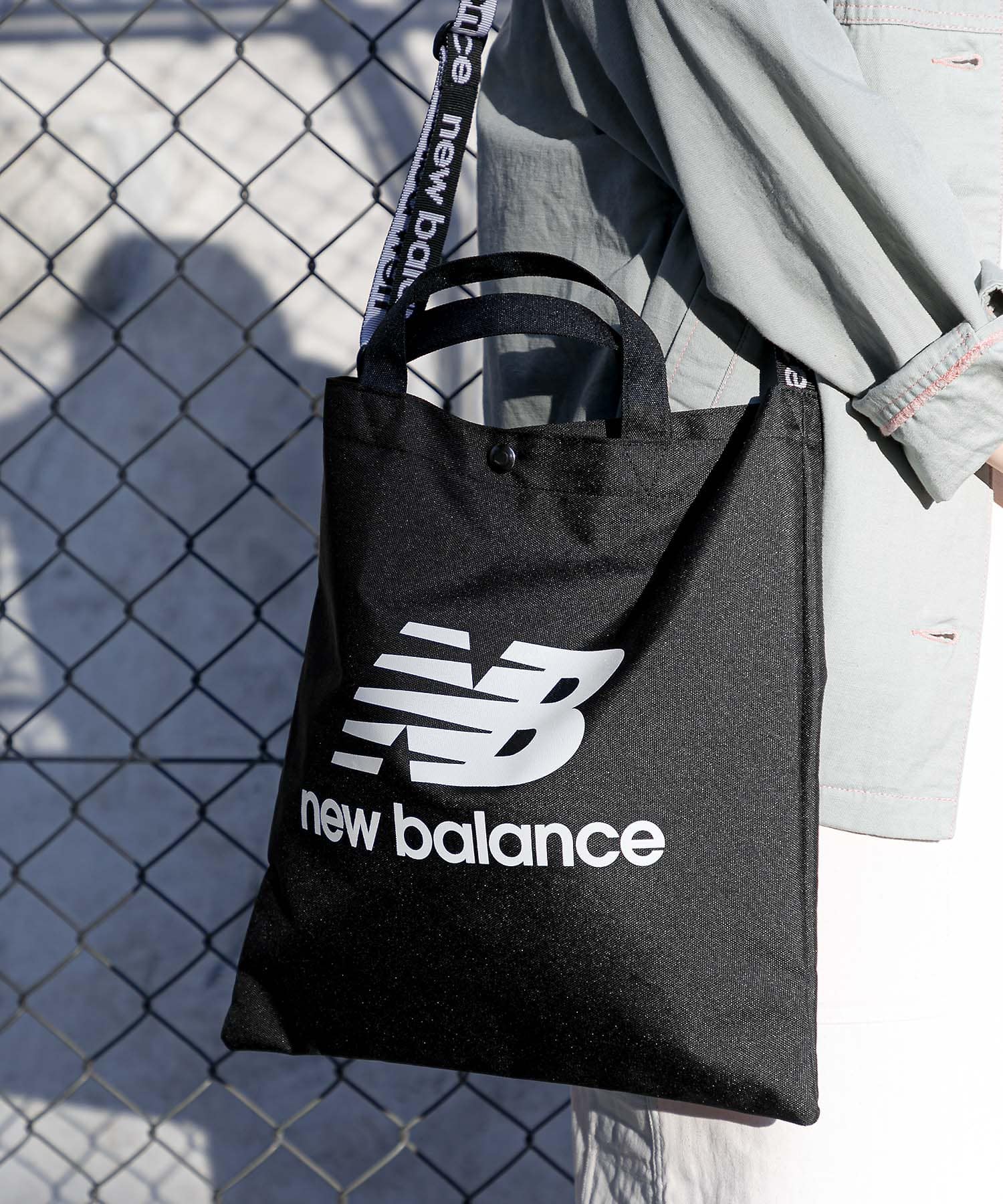 New Balance Doors 別注ロゴトートバッグ Jabl0667 Dl04 Urban Research公式ファッション通販
