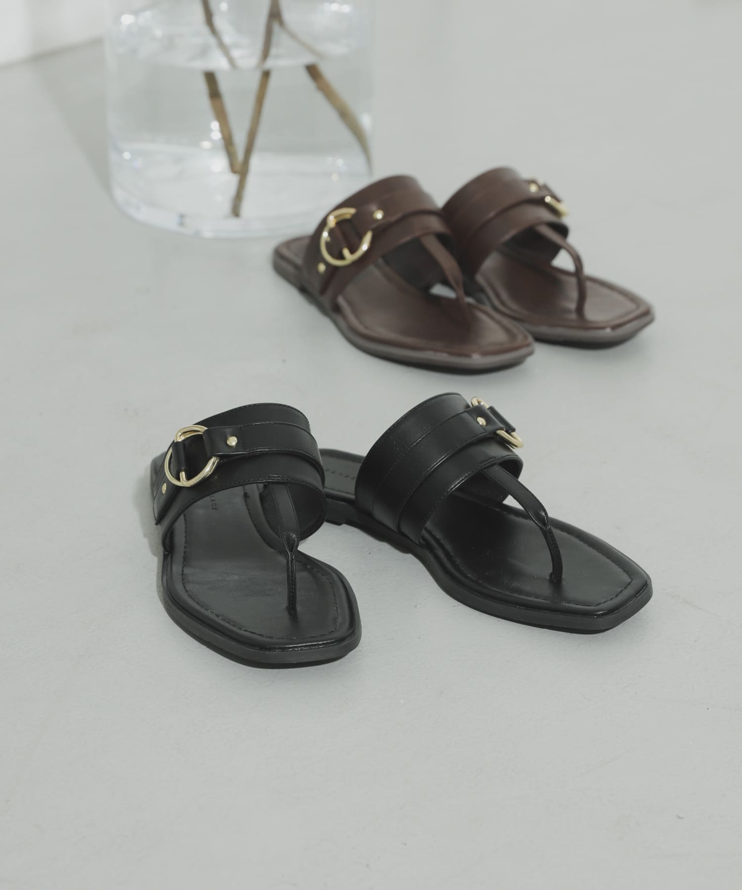 MARIAN】トングサンダル◇ 通常価格¥18,700 多彩な MARIAN】トングサンダル◇ 通常価格¥18,700 多彩な