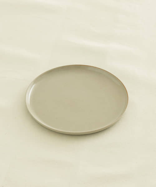 2016　plate 210 grayclay