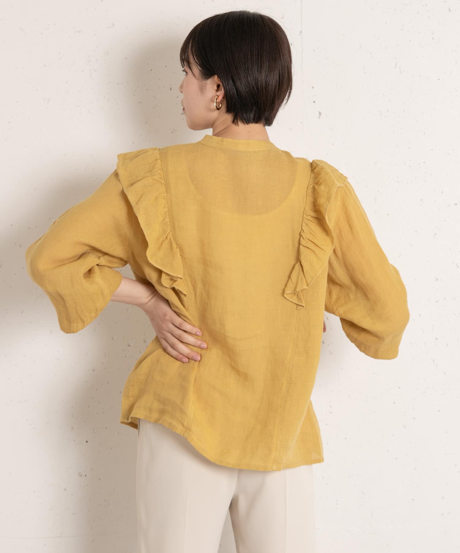 Audrey and John Wad S/C Frill Gather SHIRTS[H8106-UL23n]｜URBAN