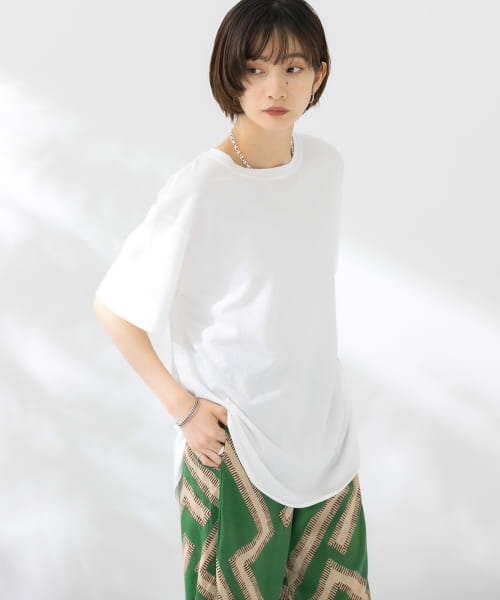 ラウンドヘムTシャツ