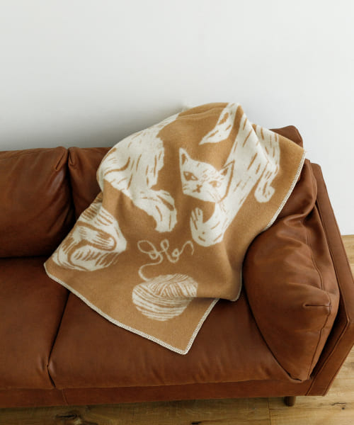 LAPUAN KANKURIT　KISSANPAIVAT blanket