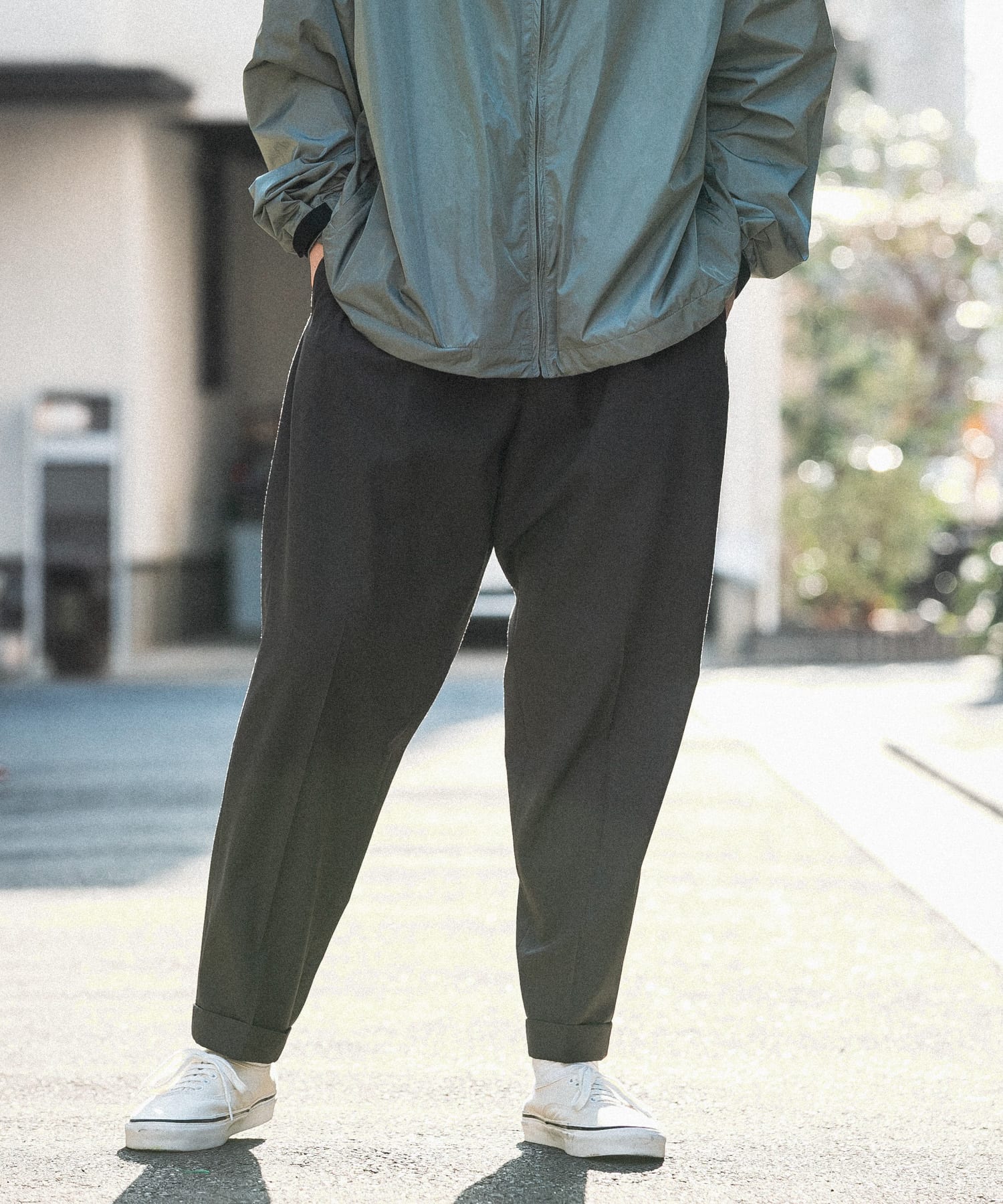 ZUBON One Tuck Wide Tapered[ZBN23SSP1-BSM34]｜URBAN RESEARCH公式 ...