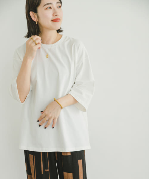 クルーネックハンソデTシャツ