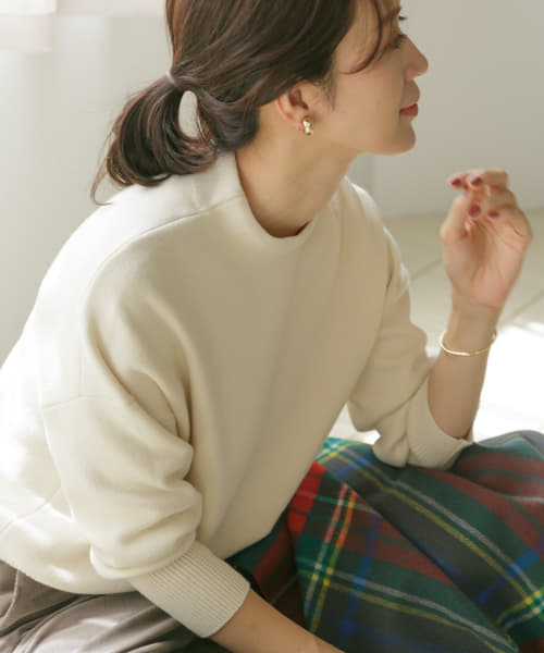 ボトルネックKNITプルオーバー