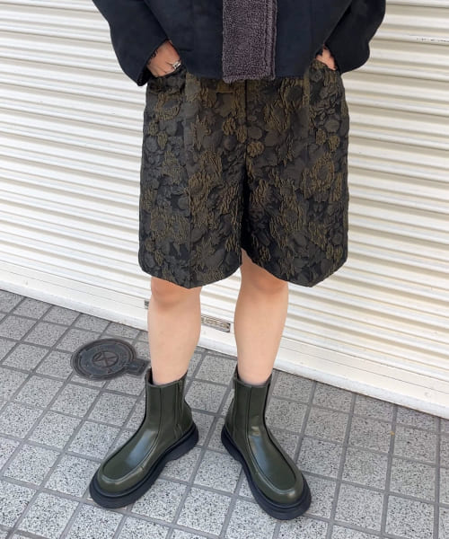 デザインポケットタックショートパンツ