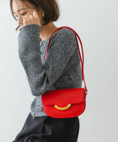 金具付フラップショルダーバッグ