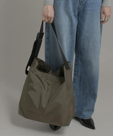 MULBERRY(マルベリー) ドット柄シートンショルダーバッグ