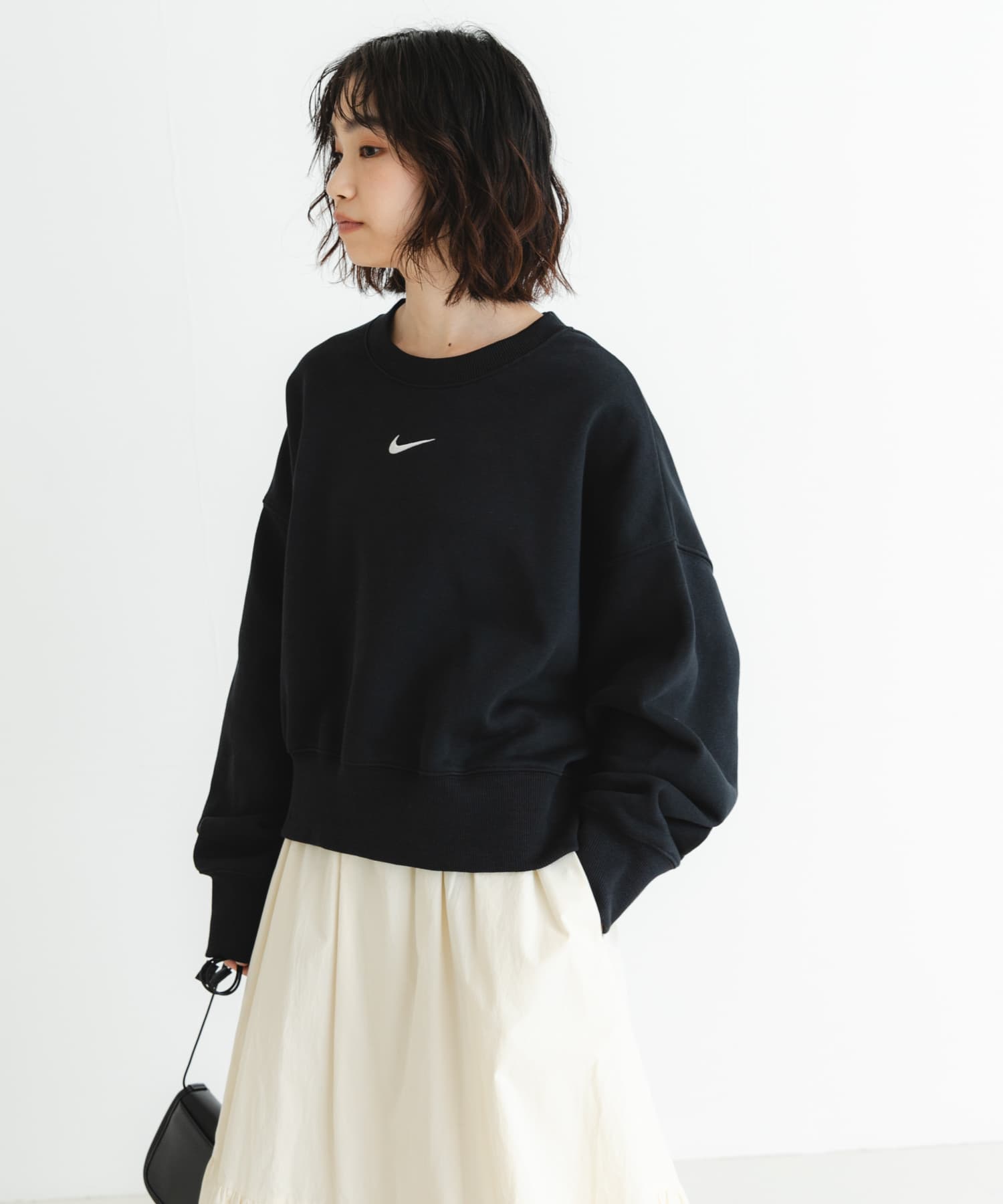 NIKE フリースロングスリーブクルーオーバーオーバーサイズ[UWA4