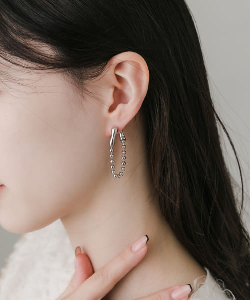 『WEB/一部店舗限定』ボールチェーンピアス
