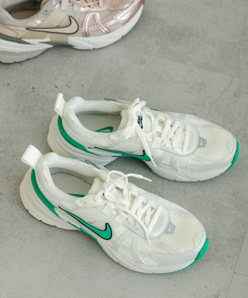 NIKE　V2Kラン