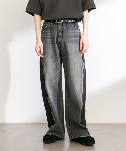 Wrangler　WREMAKE SIDE ZIP FLARE