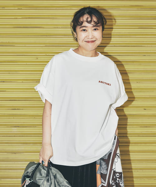 551蓬莱×UR　SHORT-SLEEVE T-SHIRTS