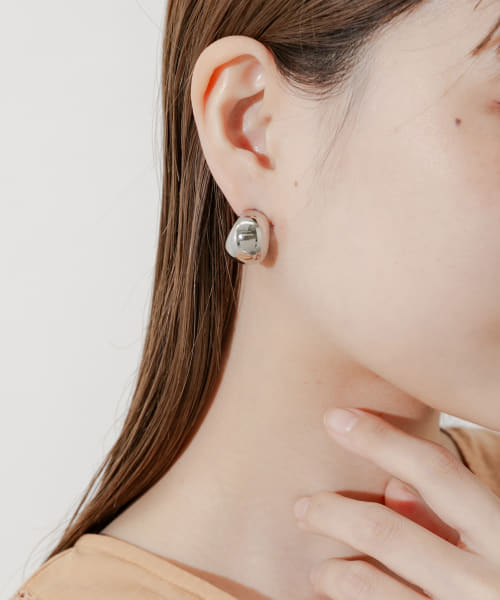 ステンレスプックリワイドピアス