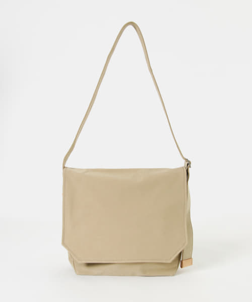 Hender Scheme　flap shoulder small