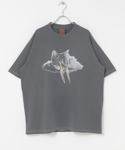 NUDIE JEANS　Koffe Karma Kat T-Shirt