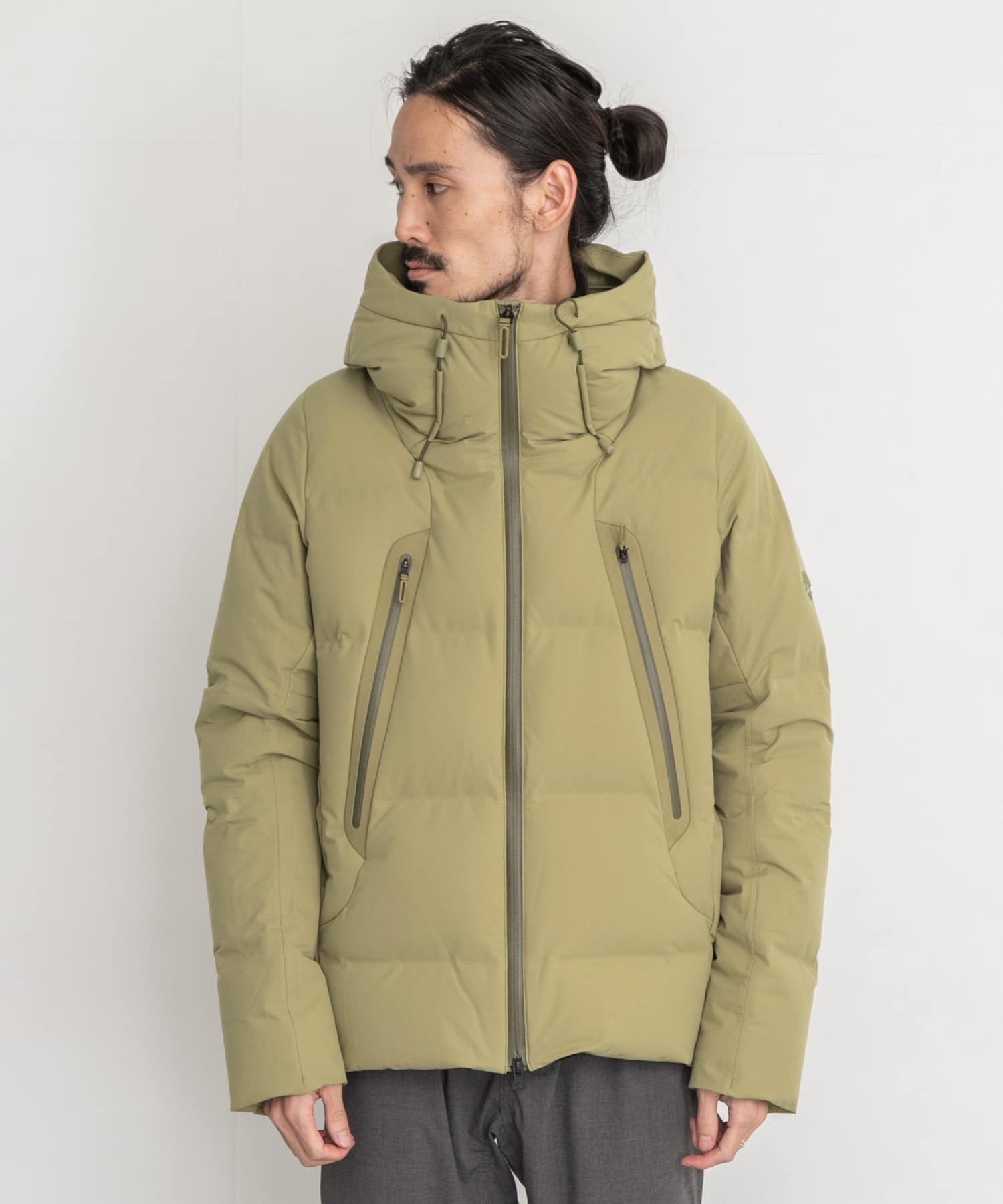 DESCENTE ALLTERRAIN MIZUSAWA DOWN MOUNTAINEER[DAMOGK30U-UM97 